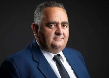 Μπελέρης: «Eυχαριστούμε την Ελλάδα που παλεύει δίπλα μας»! Συνάντηση με τον βουλευτή της Ν.Δ. Άγγελο Συρίγο.