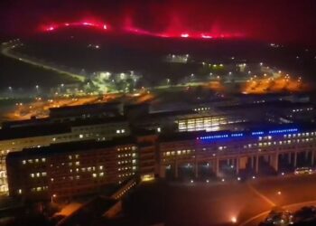 Φωτιά στην Αλεξανδρούπολη: Εκκενώθηκε το νοσοκομείο -Σε πλοίο μεταφέρονται οι ασθενείς