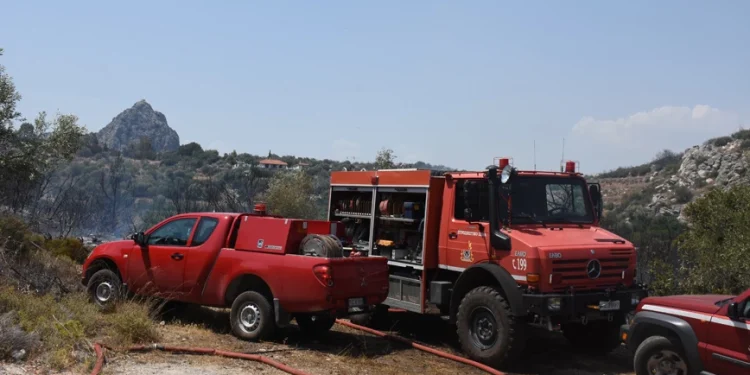 Υπό μερικό έλεγχο η φωτιά στην περιοχή Θαλασσιά της Ξάνθης