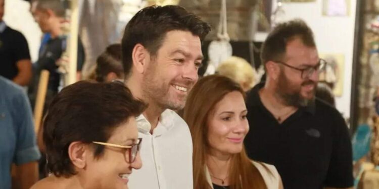 ΣΦΗΝΑΚΙΑ ΚΑΙ ΛΑΒΡΑΚΙΑ – “Βόμβα”! Και ο Μιχάλης Τσέπελης των Βατράχων υποψήφιος με τον Στράτο Κοντό!!!  (φωτο)