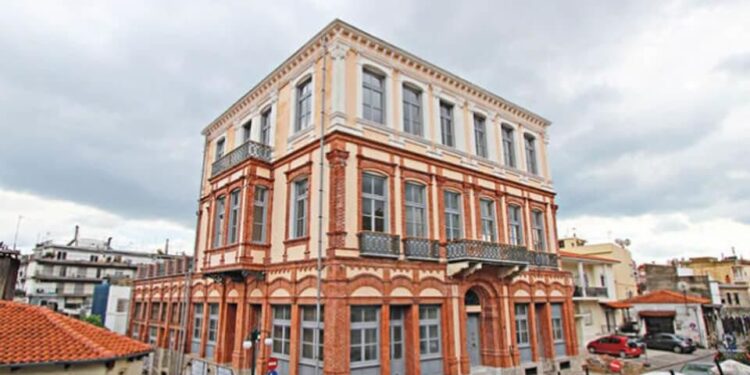 ΣΦΗΝΑΚΙΑ ΚΑΙ ΛΑΒΡΑΚΙΑ – Τι θα κάνει ο νέος περιφερειάρχης Χριστόδουλος Τοψίδης με το Χατζιδάκειο;