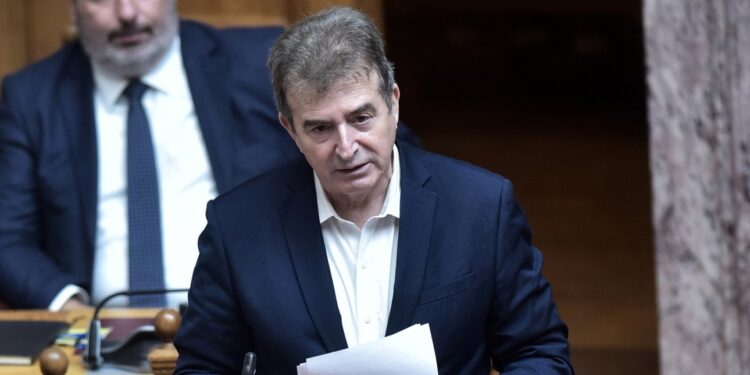 Βουλή: Πέρασε με ψήφους της ΝΔ το νομοσχέδιο του Υπουργείου Υγείας -Καταψήφισε η αντιπολίτευση