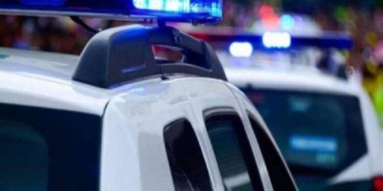 Συνελήφθη διακινητής στον Έβρο με πλαστά στοιχεία και γκλοπ να προωθεί στη χώρα λαθρομετανάστη.