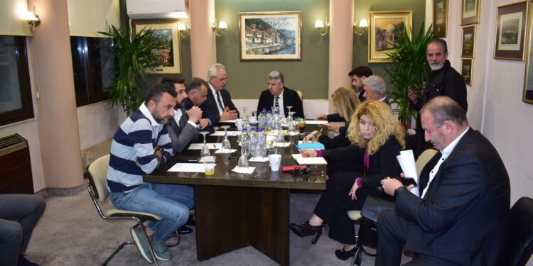 Το Νοσοκομείο Ξάνθης κυριάρχησε  στη σύσκεψη του Χριστόδουλου Τοψίδη με τους Δημάρχους Ξάνθης στο Επιμελητήριο (φωτο).