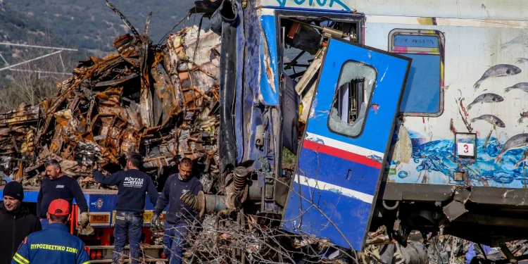 Τέμπη: Διαψεύδει η Εισαγγελία του Αρείου Πάγου ότι βρέθηκαν ανθρώπινα μέλη σε βαγόνι
