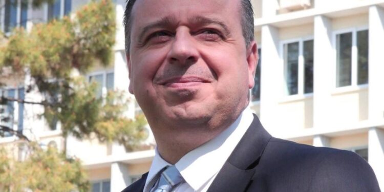ΜΙΧΑΛΗΣ ΑΜΟΙΡΙΔΗΣ: «Τελειώνει» με… μνημόσυνο (!) για την αποτυχημένη θητεία του ως Θεματικός Αντιπεριφερειάρχης Υποδομών!