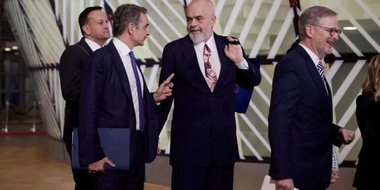 Ο Έντι Ράμα χαρακτηρίζει τον Μπελέρη «εκλεγμένο δήμαρχο» -«Θετική εξέλιξη», πιάνουν τόπο οι πιέσεις Μητσοτάκη