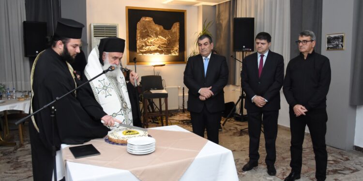 Η ΕΑΑΣ Ξάνθης έκοψε τη βασιλόπιτα της  και βράβευσε αριστούχους μαθητές