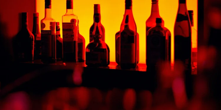 Πειραιάς: Νεκρός 18χρονος μετά από διασκέδαση σε νυχτερινό κέντρο -Είχε καταναλώσει μεγάλη ποσότητα αλκοόλ