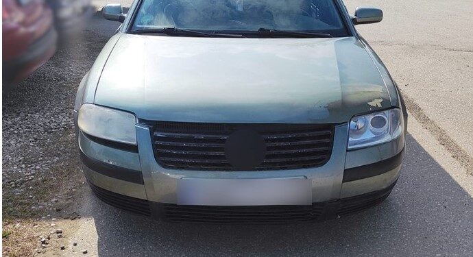  Έβρος: Διακινητής μετέφερε με κλεμμένο αυτοκίνητο έξι παράνομους μετανάστες