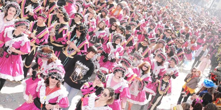 ΕΔΩ ΚΑΙ ΤΩΡΑ!  Ανανέωση στο Καρναβάλι της Ξάνθης,  Έντονοι προβληματισμοί και από την αγορά!