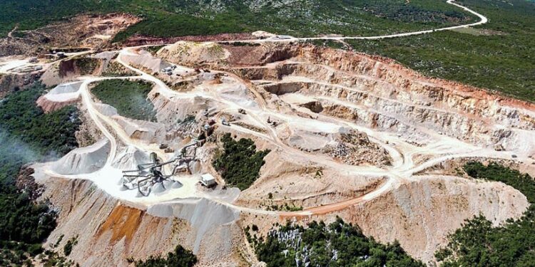 ΥΠΟΥΡΓΕΙΟ ΠΕΡΙΒΑΛΛΟΝΤΟΣ ΚΑΙ ΕΝΕΡΓΕΙΑΣ: Δεν υφίσταται διαδικασία αδειοδότησης εξόρυξης χρυσού στη Θράκη!