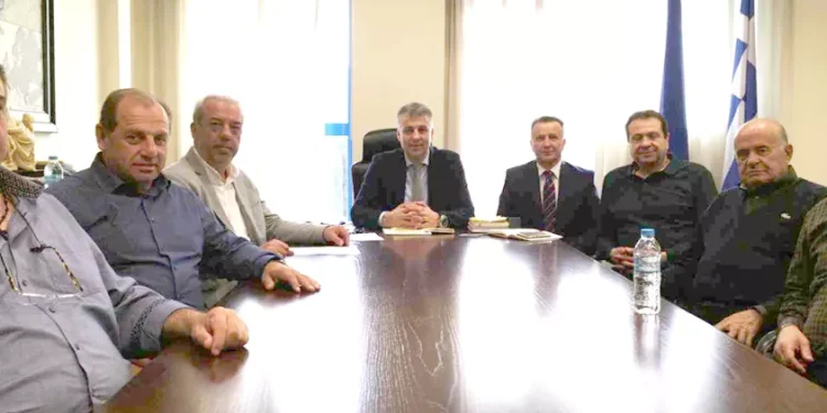 Συνάντηση με Τοψίδη είχαν στην Περιφέρεια ΑΜΘ οι πρόεδροι ΚΤΕΛ ΑΜΘ. Παρών και ο Θέμης Γεωργιάδης