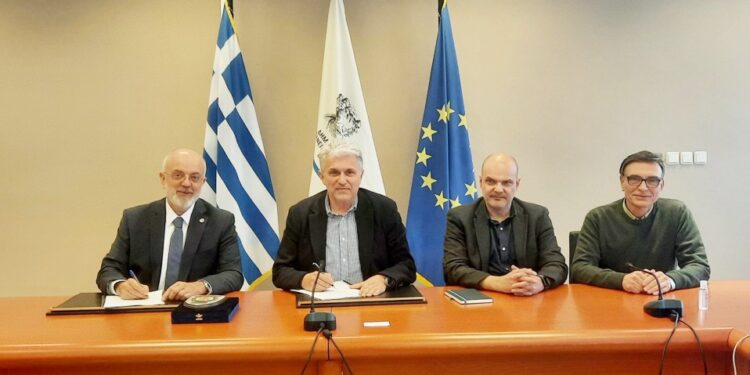 Στη σύσταση της «DefencEduNet» (Εταιρίας Διασύνδεσης Αμυντικής Βιομηχανίας, Ανώτατης Εκπαίδευσης και Έρευνας) συμμετέχει και το ΔΠΘ