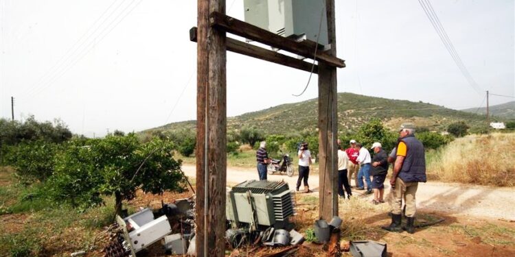 «ΕΠΙΑΣΑΝ» τους πρώτους «4»! 4 συλλήψεις για κλοπή μετασχηματιστή της ΔΕΗ, στα ίχνη σπείρας στο Νομό Ξάνθης!