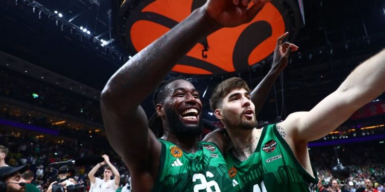 Στον τελικό του Final-4 ο Παναθηναϊκός, νίκησε 73-57 την Φενέρμπαχτσε.