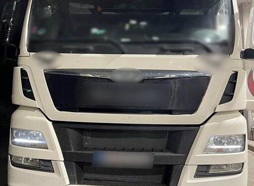 Συνελήφθη αλλοδαπός διακινητής στους Κήπους Έβρου ο οποίος προωθούσε στη χώρα 10 λαθρομετανάστες.