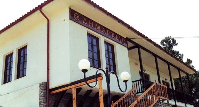 Και στρατιωτικοί συνελήφθηκαν για ενδο-οικογενειακή βία! Το “καυτό” σχόλιο δημότη στην Κατίνα..