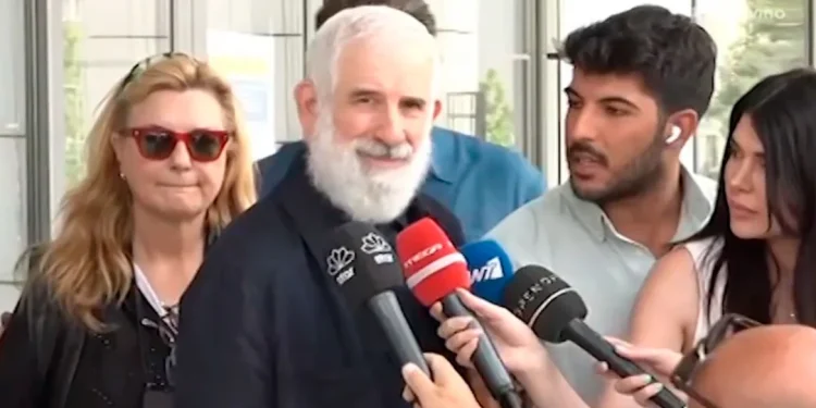 O Πέτρος Φιλιππίδης «έσπασε» για πρώτη φορά τη σιωπή του μετά την αναβολή της δίκης του για τις 11 Νοεμβρίου 2024