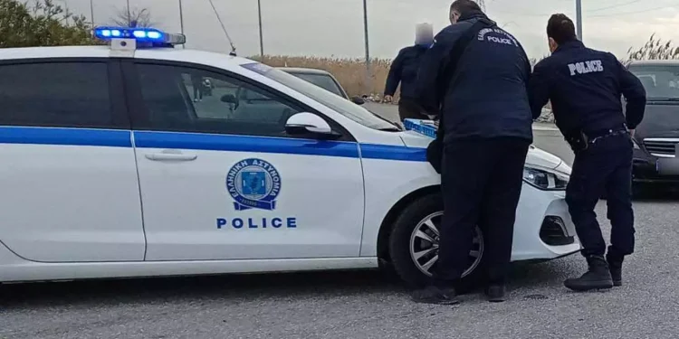 ΤΟ ΑΣΤΥΝΟΜΙΚΟ ΔΕΛΤΙΟ της ημέρας. Ναρκωτικά, όπλα, λαθρομετανάστευση, απάτες! Απ’ όλα έχει ο μπαξές!