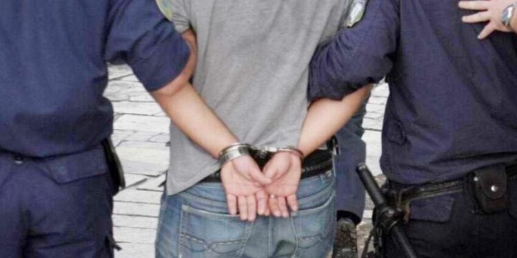 Σσσς Ψίθυροι. Νεκρός 62χρονος στο λιμάνι της Αμμουλιανής -Συνελήφθη αλλοδαπός διακινητής στον Έβρο ο οποίος μετέφερε 4 μη νόμιμους μετανάστες