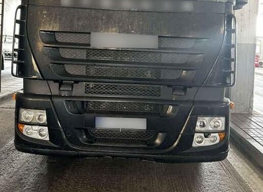 Έβρος: Χειροπέδες σε τρεις αλλοδαπούς διακινητές που έφερναν στην Ελλάδα 67 λαθρομετανάστες. (φωτο)