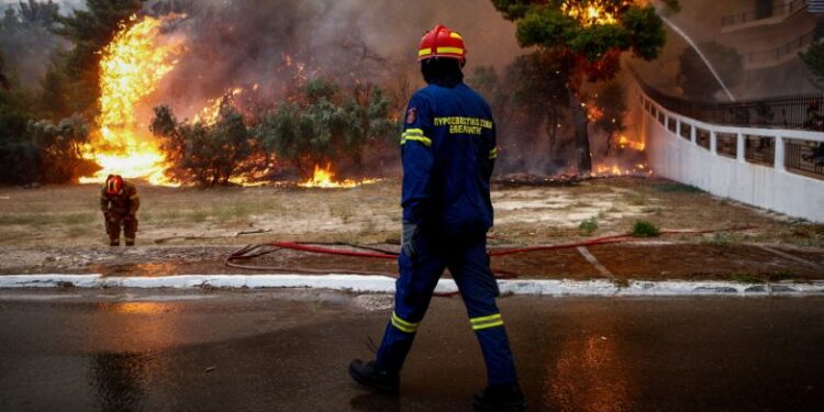 Τις 32 έφτασαν οι αγροτοδασικές πυρκαγιές το τελευταίο 24ωρο