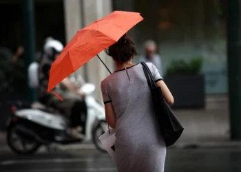 Καιρός: Τριήμερο με μπόρες και καταιγίδες – Που θα βρέξει;