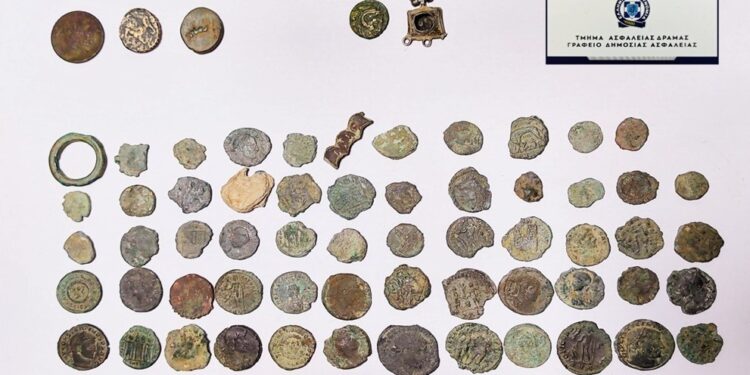 Συνελήφθησαν 3 αρχαιοκάπηλοι στη Δράμα!