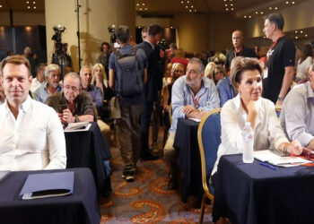 Πέρασε η πρόταση μομφής σε βάρος του Στέφανου Κασσελάκη με 163 υπέρ και 120 κατά!