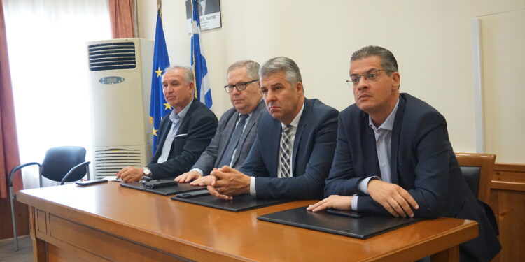 Με πρωτοβουλία του Περιφερειάρχη κ. Χριστόδουλου Τοψίδη:  Το πρώτο παρατηρητήριο Κλιματικής Αλλαγής  θα φιλοξενηθεί στην Περιφέρεια ΑΜΘ