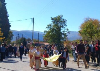 Ξάνθη: Μαθητές από την Βούλα Αττικής  παρέλασαν στην ορεινή Σταυρούπολη