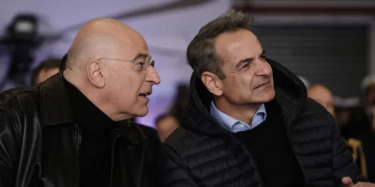 ΑΠΟΚΛΕΙΣΤΙΚΟ: ΝΔ – Κίνηση ΜΑΤ Κυριάκου μετά το «όχι» Καραμανλή – Σαμαρά: Ο Μητσοτάκης κάλεσε στην Κρήτη τον Δένδια!