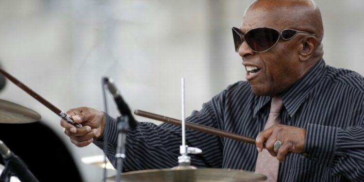 Πέθανε ο Roy Haynes, θρυλικός ντράμερ της τζαζ, σε ηλικία 99 ετών!