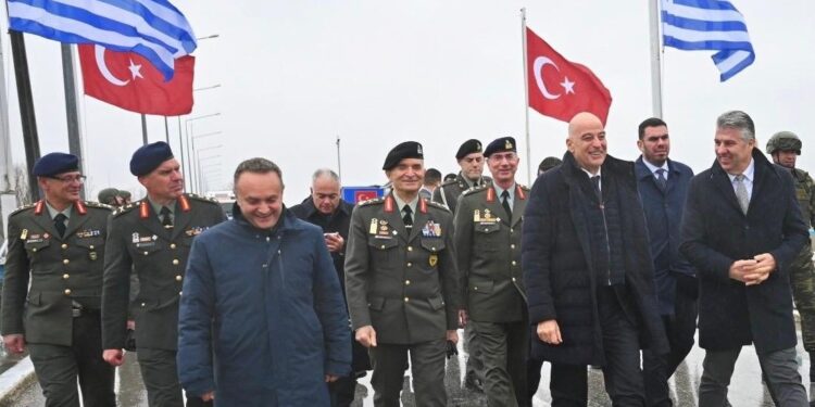 Στoν Έβρο σήμερα  ο Νίκος Δένδιας, επισκέφθηκε με Τοψίδητην οριογραμμή και το φυλάκιο Γέφυρας Κήπων. (φωτο)