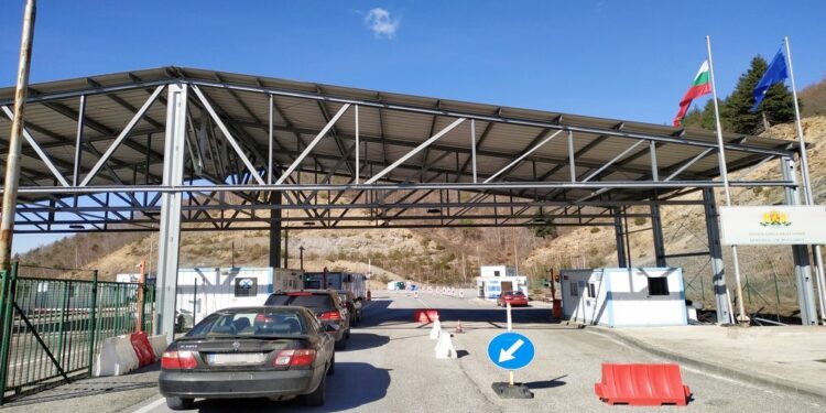 Σηκώνονται οι μπάρες! Ελεύθερη διέλευση από 1η Ιανουαρίου 2025 στα ελληνοβουλγαρικά σύνορα Νυμφαία – Μακάζα