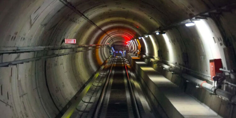 Τι έγινε και σταμάτησε ο συρμός στο Μετρό Θεσσαλονίκης