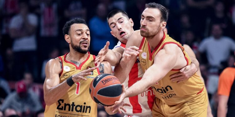 Ερυθρός Αστέρας-Ολυμπιακός 87-73: Προβλημάτισε και γνώρισε βαριά ήττα στο Βελιγράδι Δεν τα κατάφερε ο Ολυμπιακός στο Βελιγράδι