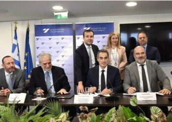 Επεσαν οι υπογραφές για την παραχώρηση  του εμπορικού λιμένα «Φίλιππος Β» της Καβάλας