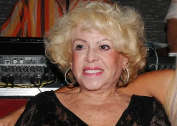 Πέθανε η σπουδαία τραγουδίστρια Καίτη Γκρέυ σε ηλικία 100 ετών