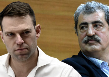 Πολάκης σε Κασσελάκη: «Απατεώνα εξαφανίσου»