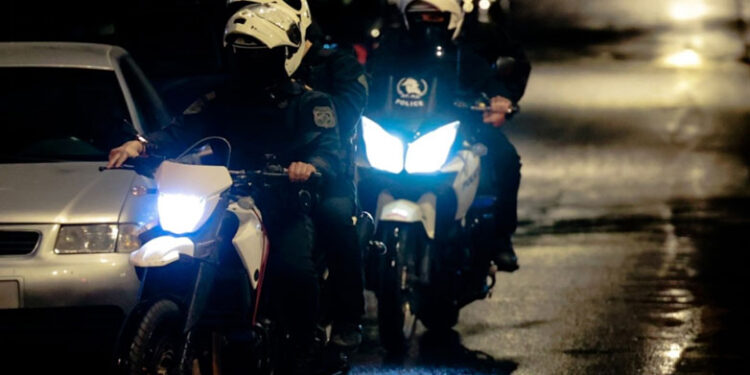 Πυροβόλησαν 15χρονο μέσα σε καταυλισμό Ρομά στον Ασπρόπυργο