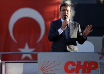 Τουρκία: Αντιμέτωπος με φυλάκιση ο Ιμάμογλου – «Με το χέρι στη σκανδάλη η κυβέρνηση»