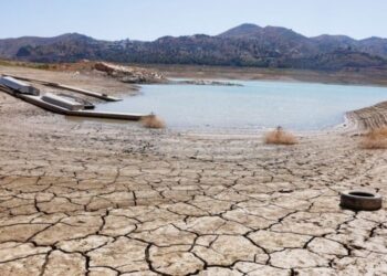 Η ΞΗΡΑΣΙΑ ΠΛΗΤΤΕΙ ΤΗΝ ΘΡΑΚΗ! Σημαντική μείωση και απόκλιση του νερού της βροχής και του χιονιού από τους μέσους όρους!