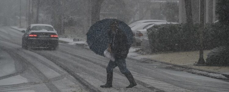 Χιόνια και βροχές από την Τετάρτη – Πώς θα κινηθεί η κακοκαιρία-εξπρές, πότε επιστρέφει η άνοιξη