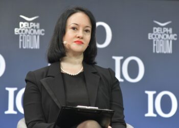 Καταπολεμώντας το παράνομο εμπόριο και προωθώντας την έξυπνη ρύθμιση: Το μήνυμα της JTI στο 10ο Φόρουμ των Δελφών