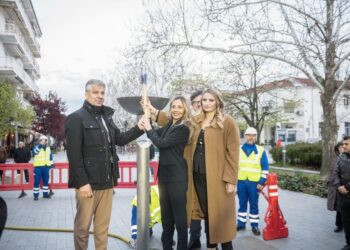 Ο Περιφερειάρχης Χριστόδουλος Τοψίδης στην έναρξη τροφοδότησης φυσικού αερίου στην Ορεστιάδα