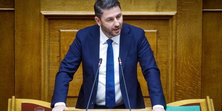 ΠΑΣΟΚ: Τροπολογία για τον εξωδικαστικό και 120 δόσεις για οφειλές στο Δημόσιο